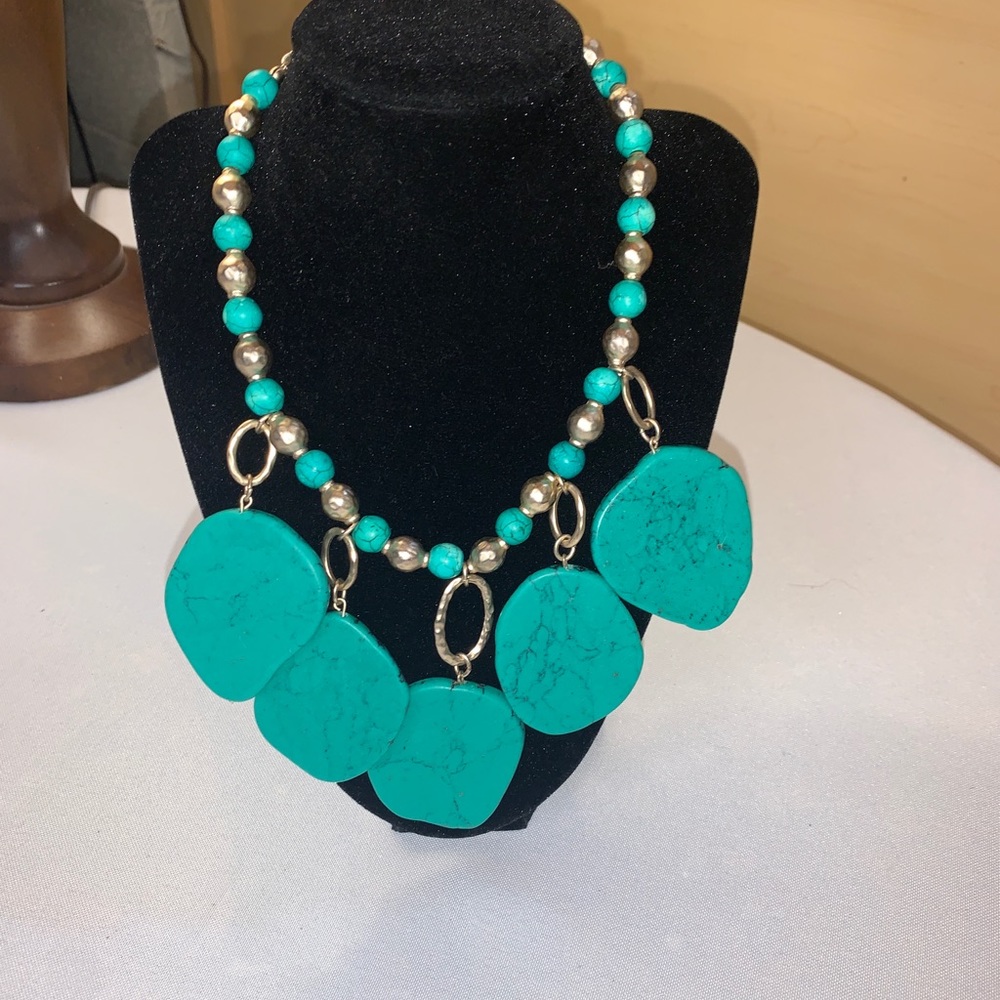 Chico’s chunky necklace